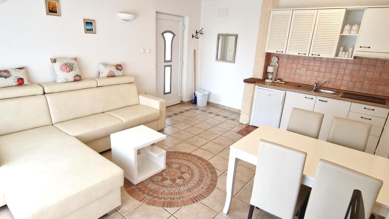 Apartment Damijan Veglia Exterior foto